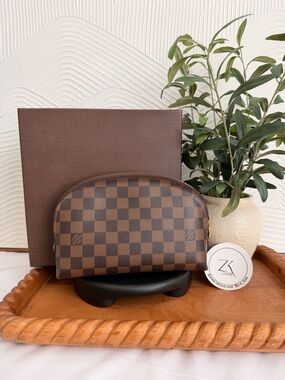 Designer Brown Damier Cosmetic Pouch